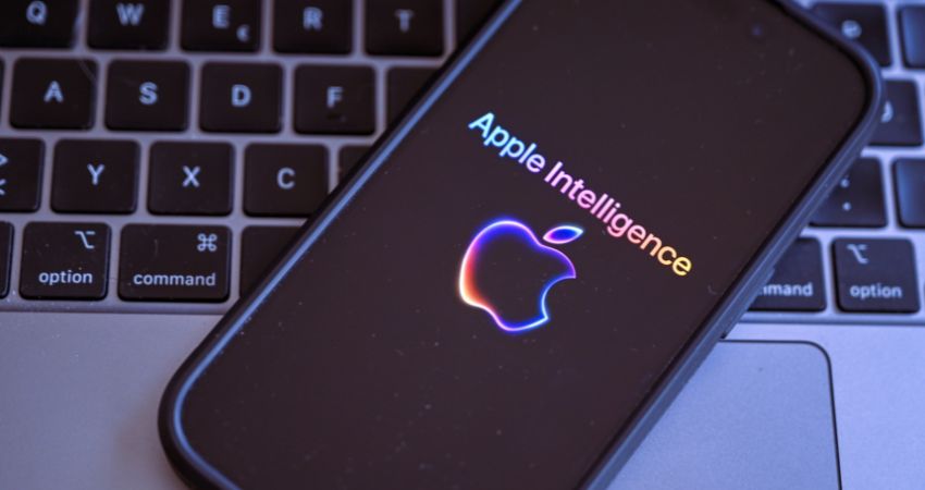 Apple Bets Big on Agentic AI – But Enterprises Should Watch What It Can't Yet Deliver