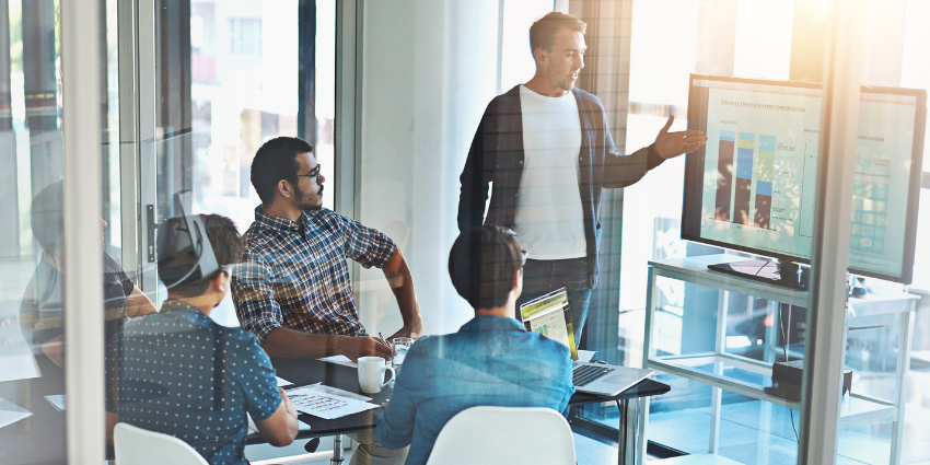 How Communication Displays Transform the Employee Experience
