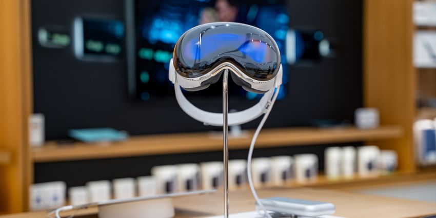 Is Apple Pulling the Plug on the Vision Pro?