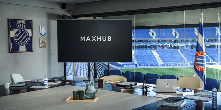 MAXHUB Partners with RCD Espanyol as Their Exclusive Official Flat Panel Supplier