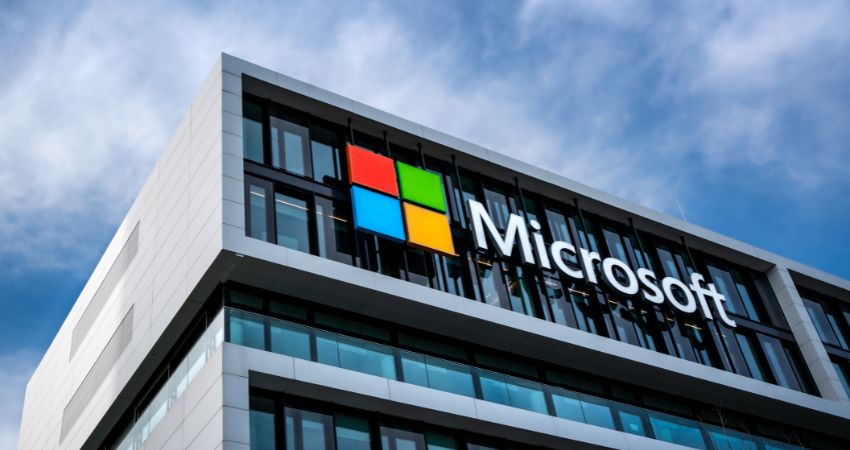 Microsoft Eyes AI Startup Deals as It Plans for Life After OpenAI