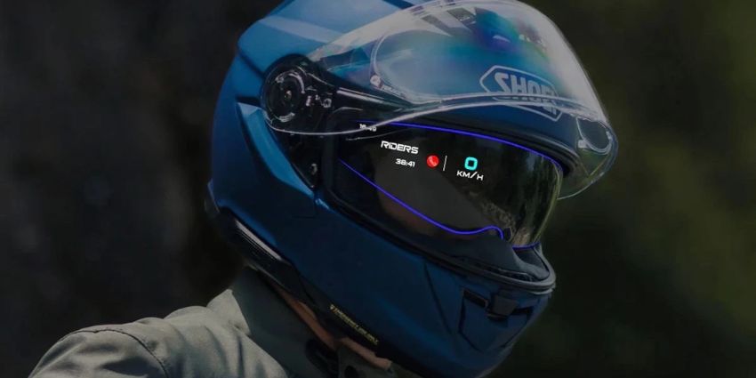 Shoei’s New Smart Helmet Shows How AR Could Transform Workplaces