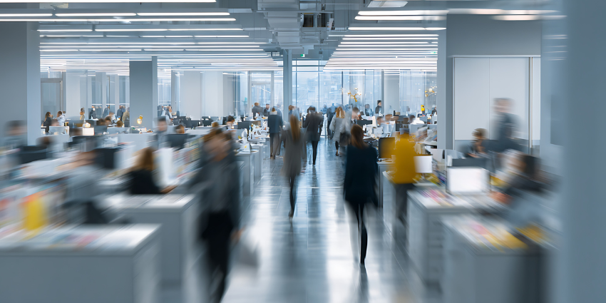 The Workplace Management Gap Is Widening - Here Are 5 Stats That Prove It